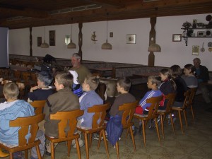Lehrausgänge mit den Volksschulen Bruckmühl, Ottnang und Thomasroith., OÖ LJV