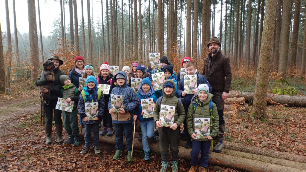 „Jagd und Schule“ Besuch der Jäger in der Pestalozzischule Vöcklabruck, OÖ LJV