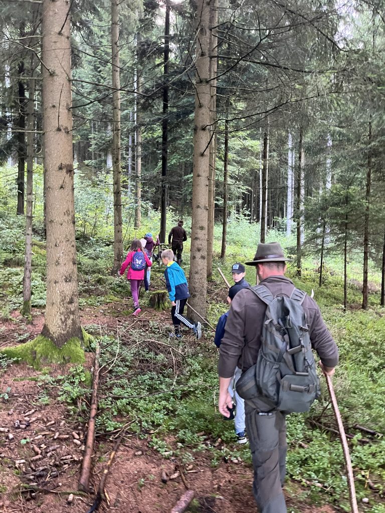 Mit dem Jäger auf Pirsch