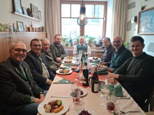 Wildplakette an ausgezeichnete Fleischhauerei Draxler verliehen, OÖ LJV